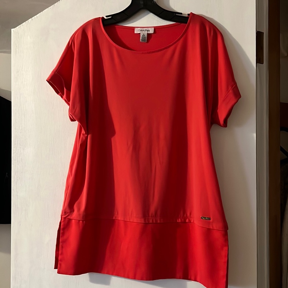Like new Calvin Klein tunic top